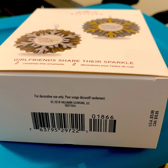 Hallmark Keepsake Ornament 2018. “Girlfriends Share Their Sparkle” - Picture 3 of 5